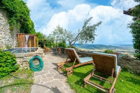 Villa Letizia avec piscine et jacuzzi face au lac Trasimène : photo 28