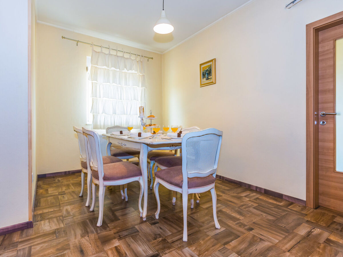 Maison Nina avec piscine privée à Šibenik - Photo 4