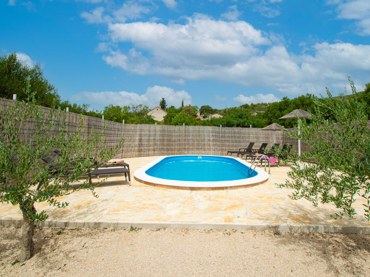 Maison Nina avec piscine privée à Šibenik - Photo 14
