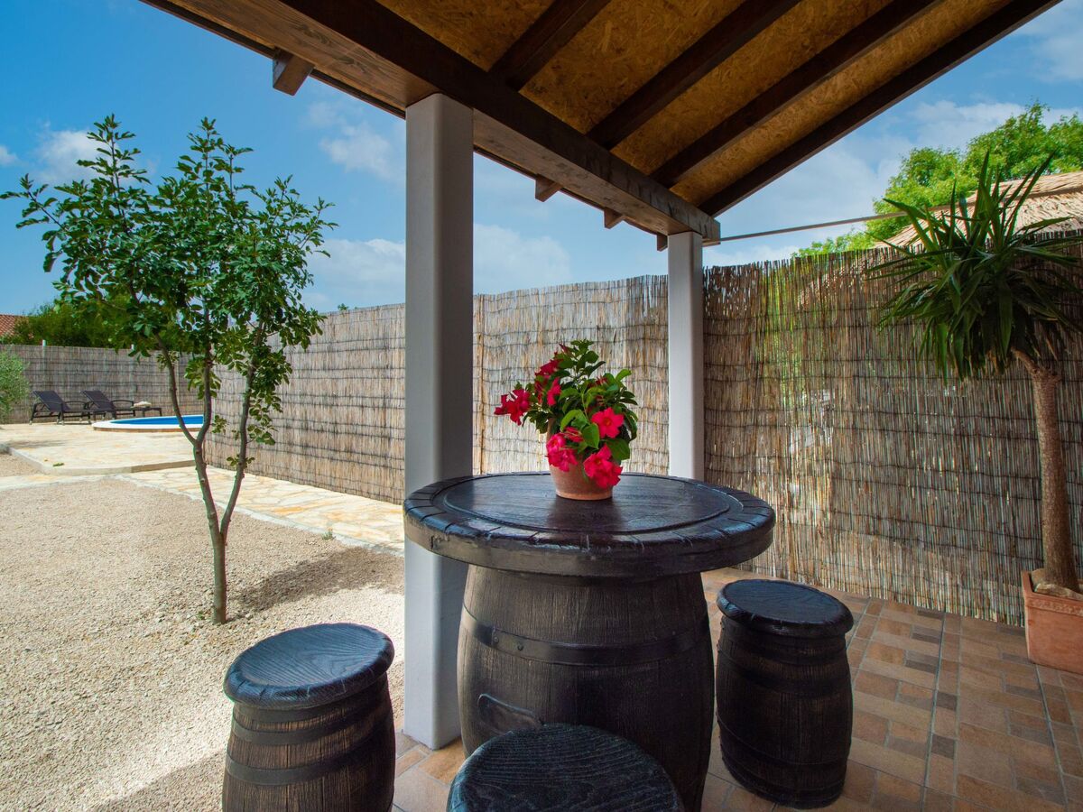 Maison Nina avec piscine privée à Šibenik - Photo 16