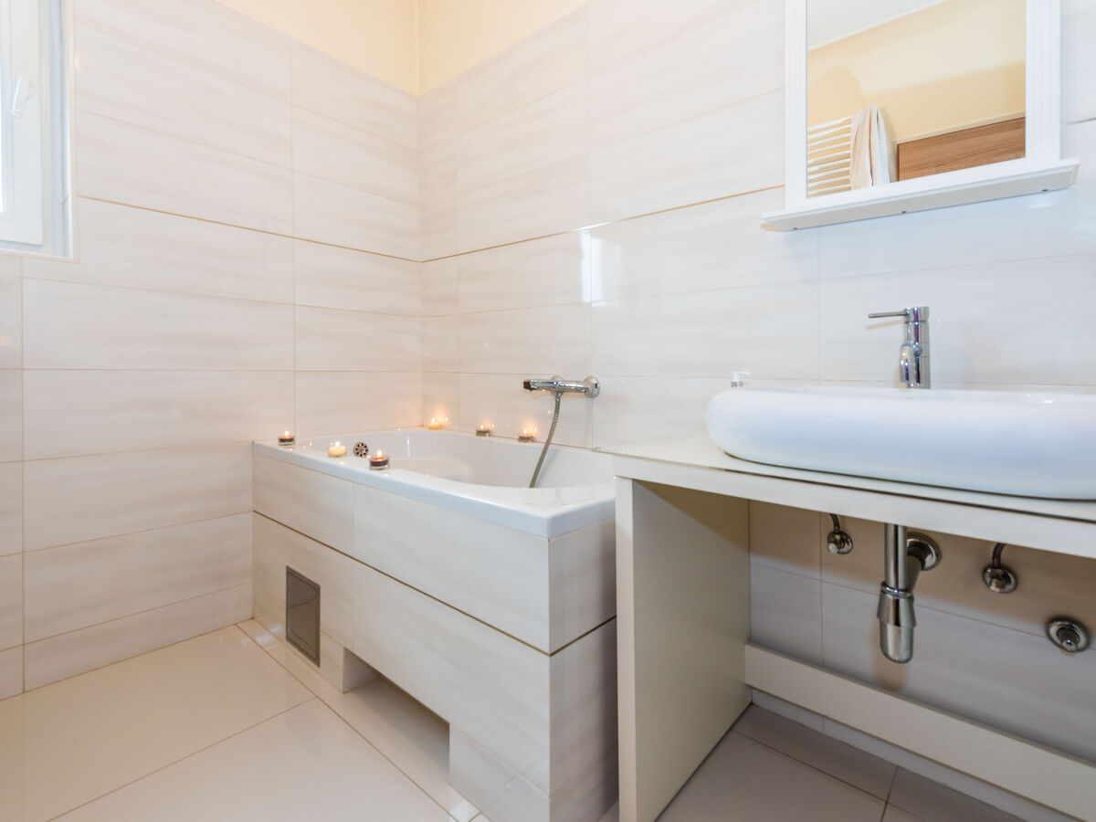 Maison Nina avec piscine privée à Šibenik - Photo 27