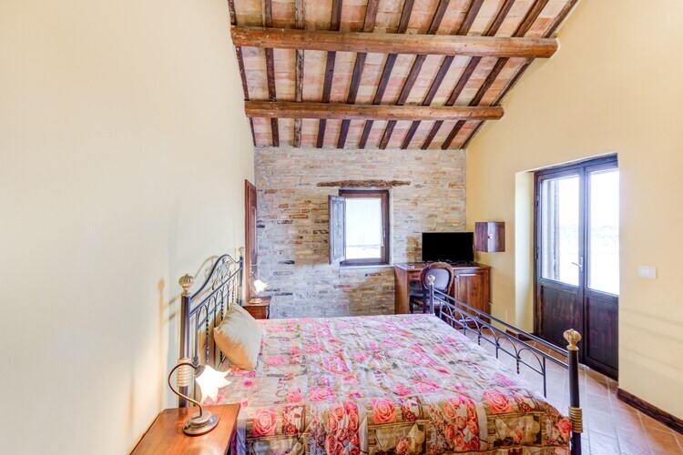 Casa Coloniale : maison 5 chambres avec jardin à Mosciano - Photo 22