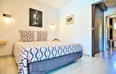 Maison 4 chambres avec piscine privée près d'Avignon : photo 16