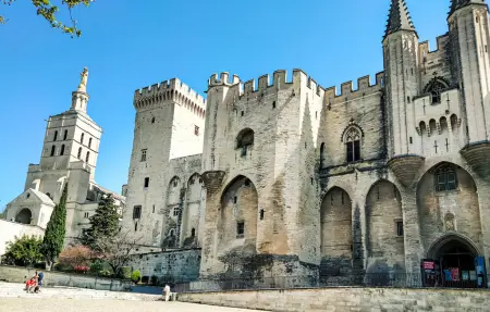 Maison 4 chambres avec piscine privée près d'Avignon : photo 29