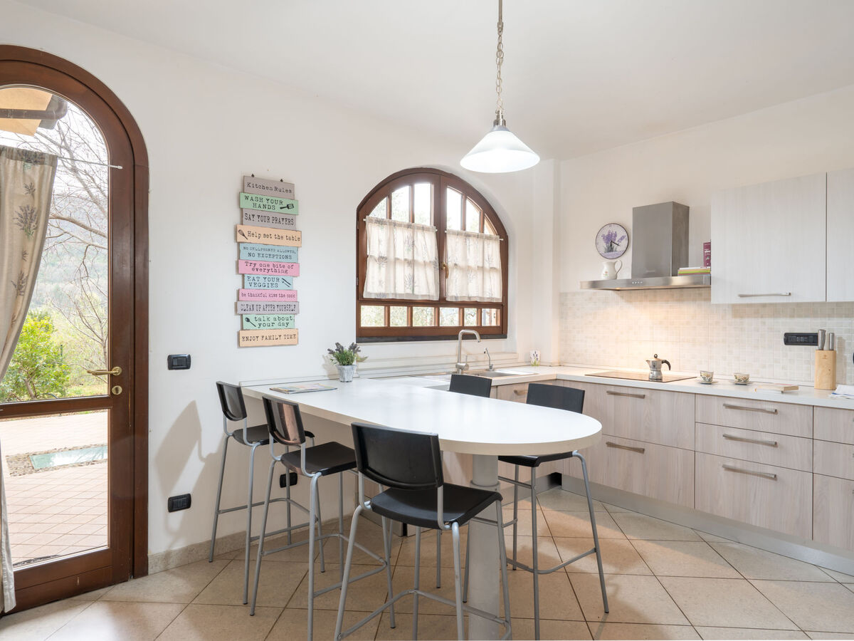 Villa Trabbia, maison 6 personnes avec grand jardin - Photo 4
