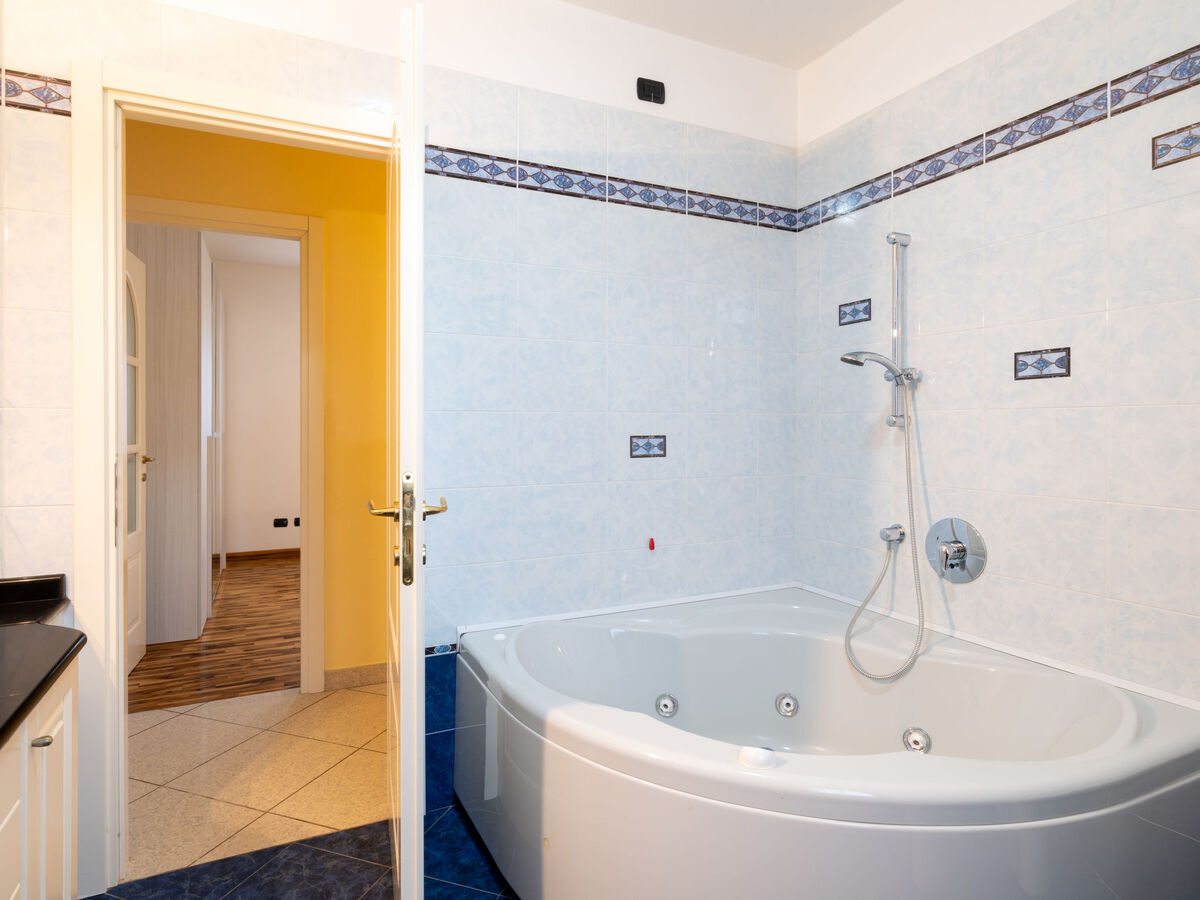 Villa Trabbia, maison 6 personnes avec grand jardin - Photo 12