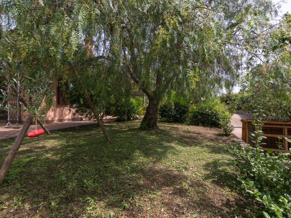 Villa Trabbia, maison 6 personnes avec grand jardin - Photo 23