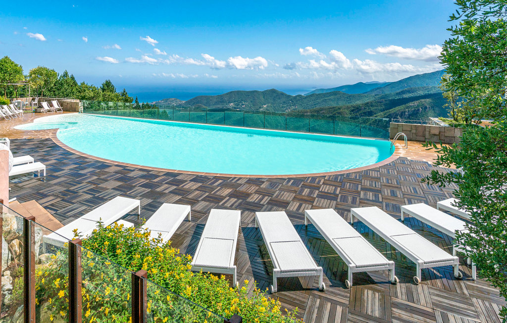 Maison 5 pers. avec piscine partagée à Finale Ligure - Photo 1
