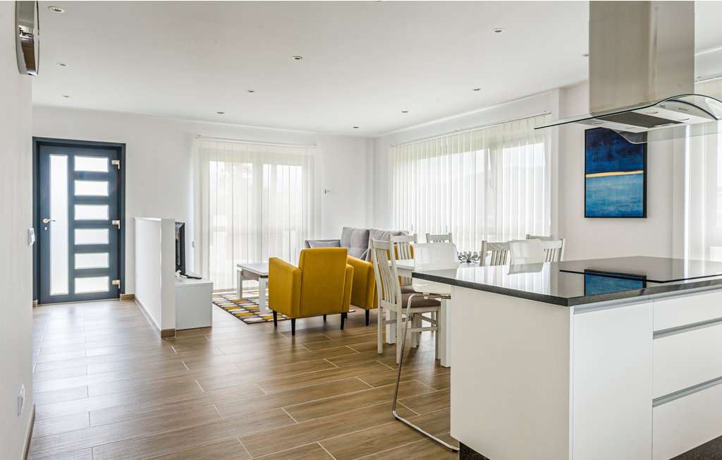 Maison moderne avec jardin et piscine privée, Noia - Photo 2