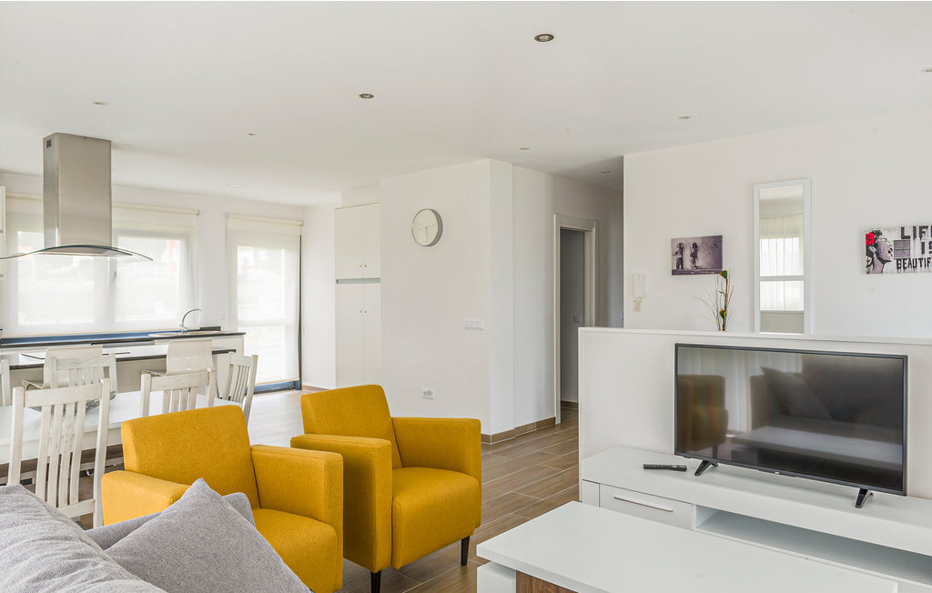 Maison moderne avec jardin et piscine privée, Noia - Photo 3
