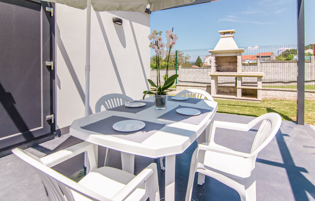 Maison moderne avec jardin et piscine privée, Noia - Photo 8