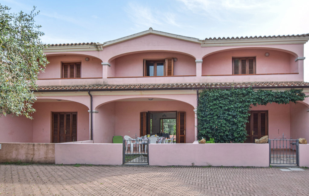 Maison mitoyenne Straulas avec terrasse et jardin privés - Photo 1