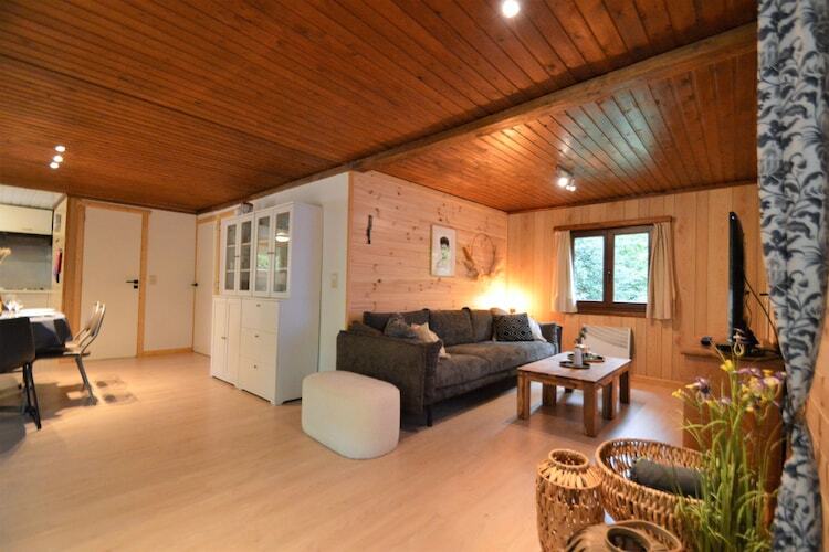 Chalet Petite Source à Oignies-en-Thiérache - Photo 2
