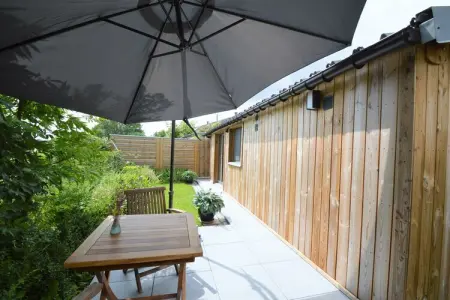 Location chalet à Anhée, Chalet à Anhée dans un quartier charmant