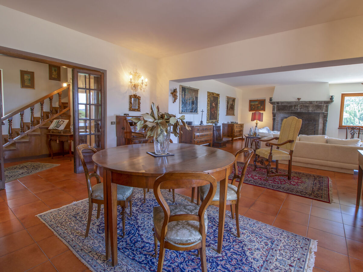 Villa Carolina – 450 m² avec piscine au Lago di Vico - Photo 7