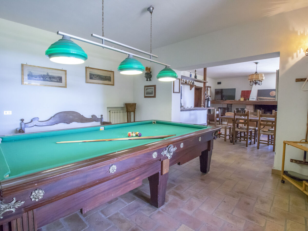 Villa Carolina – 450 m² avec piscine au Lago di Vico - Photo 12