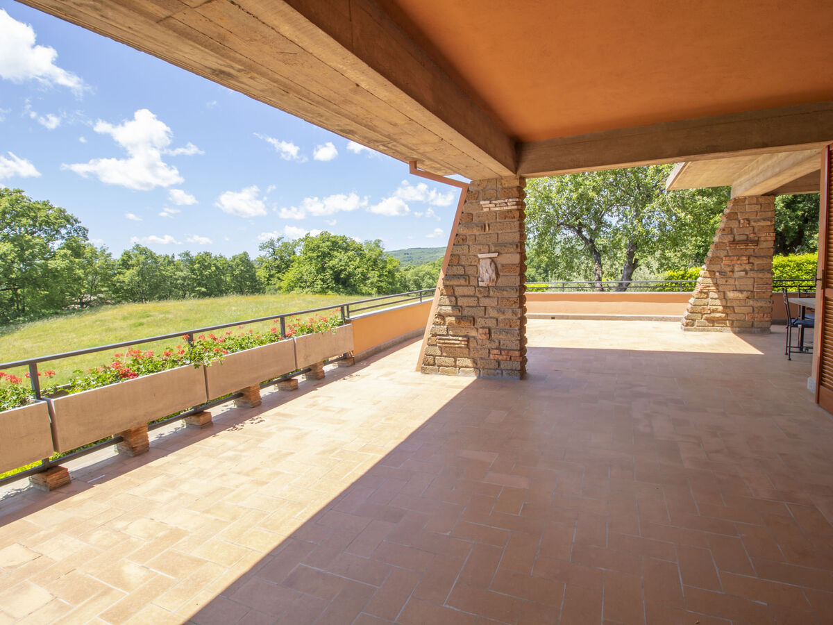 Villa Carolina – 450 m² avec piscine au Lago di Vico - Photo 28