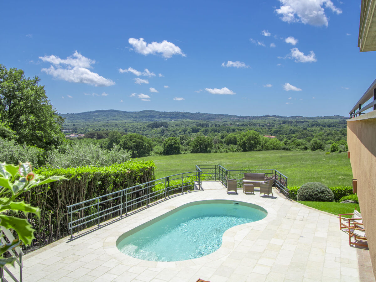 Villa Carolina – 450 m² avec piscine au Lago di Vico - Photo 34