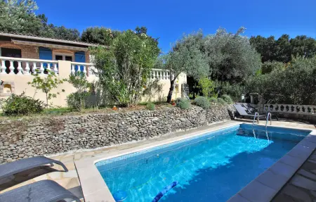 Location maison de vacances à Colonzelle