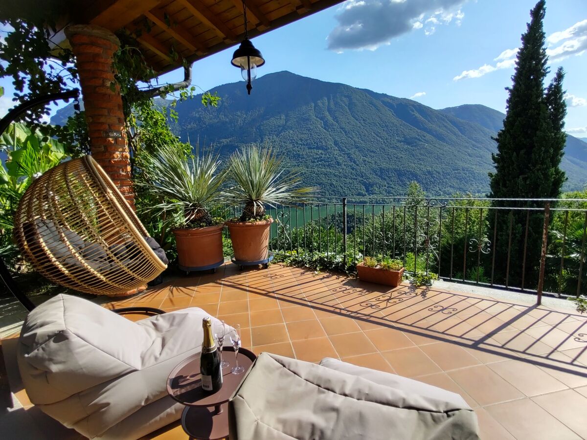 Villa Massimo – Maison 3 étages avec piscine, vue lac - Photo 3