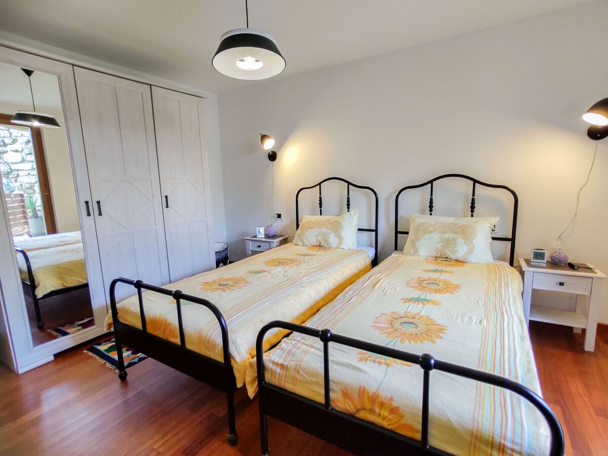 Villa Massimo – Maison 3 étages avec piscine, vue lac - Photo 18