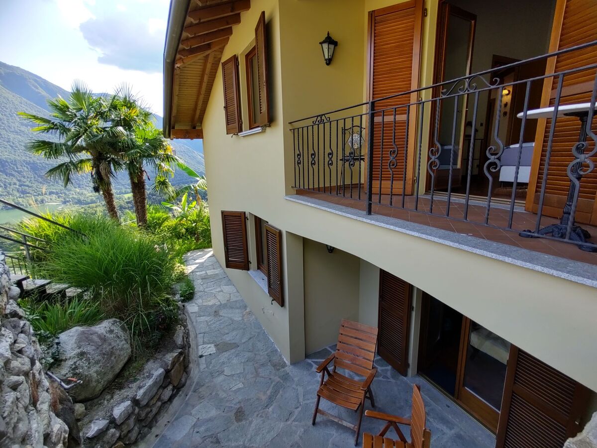 Villa Massimo – Maison 3 étages avec piscine, vue lac - Photo 32