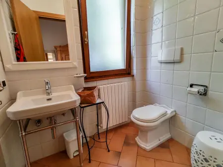 Villa Massimo – Maison 3 étages avec piscine, vue lac : photo 22