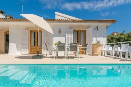 Location villa de vacances à Ca'n Picafort, Illes Balears
