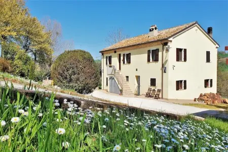 Location gite à Filottrano