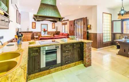 Maison 7 chambres avec piscine privée à Priego de Cordoba : photo 4
