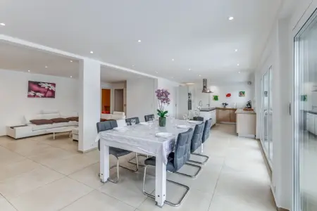 Maison passive 140m² pour 6 personnes, salle de fitness : photo 12