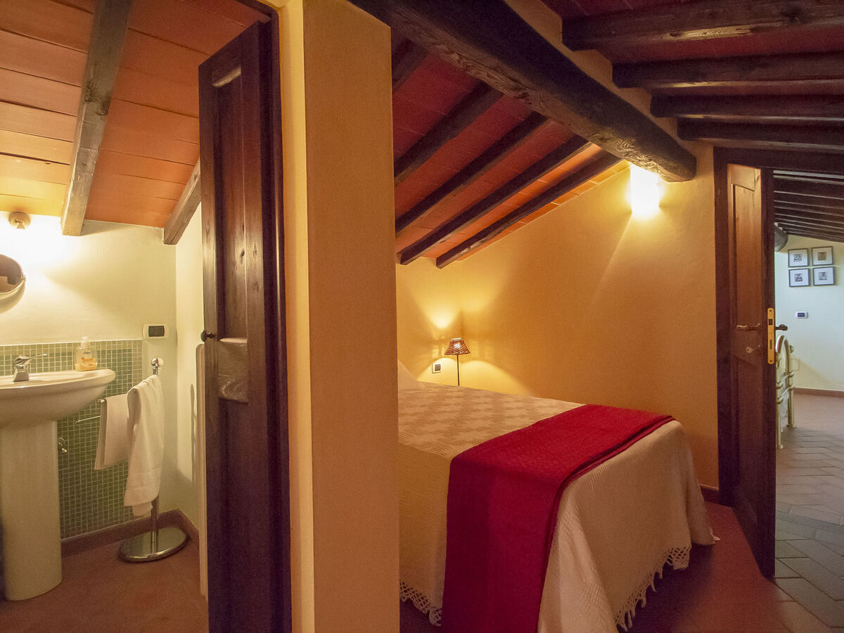 Gîte Lavanda – terrasse 40 m² et piscine en Toscane - Photo 15