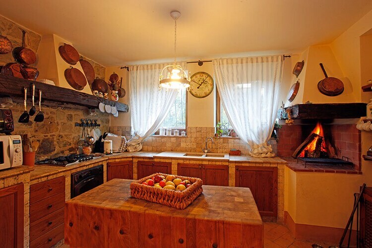 Villa La Felce, maison 10 personnes avec piscine à Cetona - Photo 4