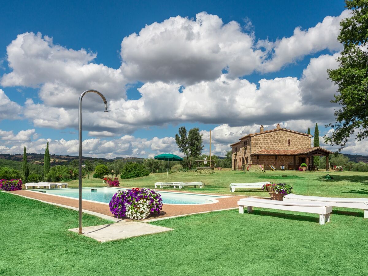 Casale Poggio Lupinaio – Gîte 10 pers. avec piscine - Photo 1
