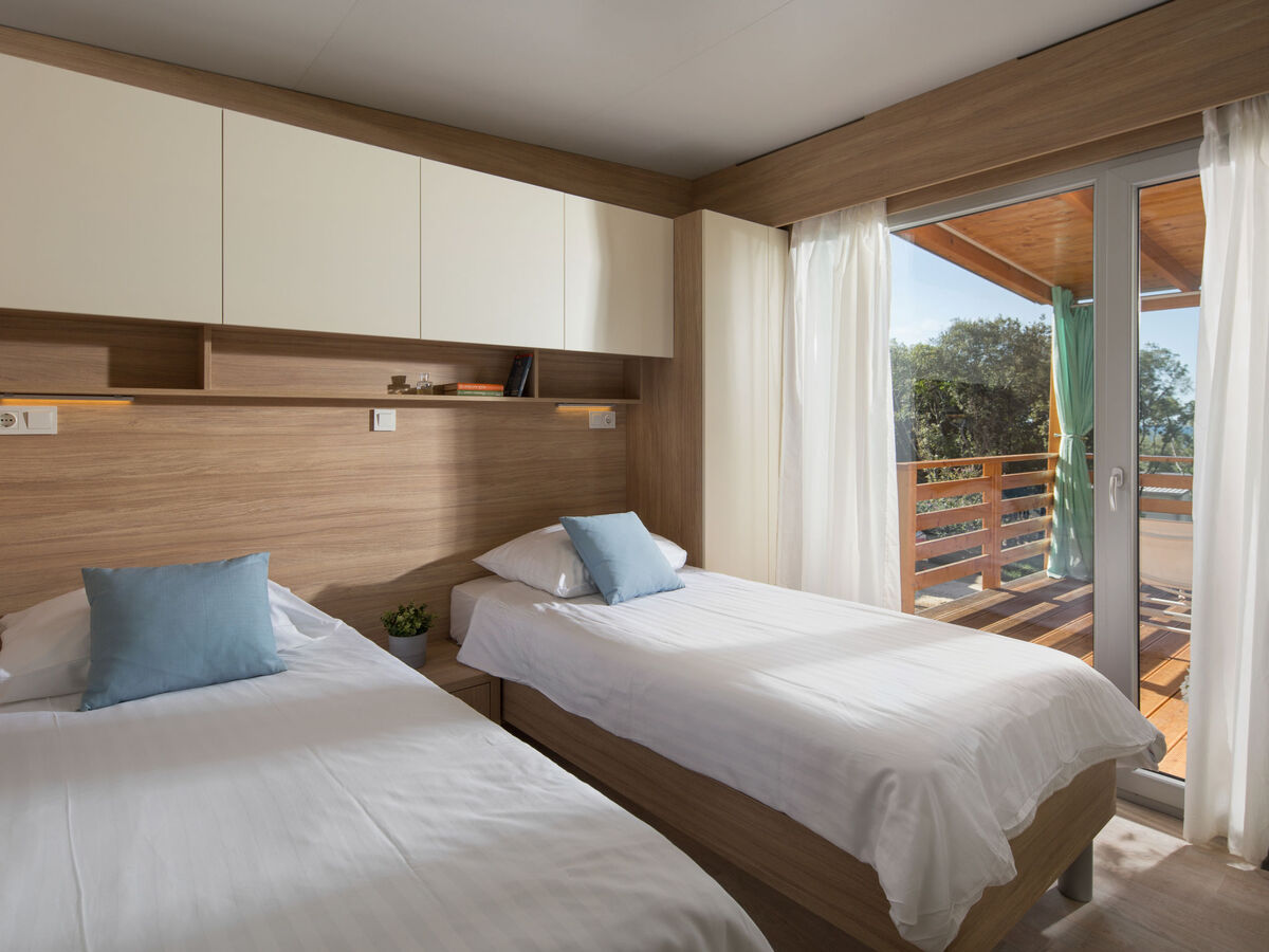 Mobilhome Villa Prestige avec jacuzzi privé à Rovinj - Photo 2