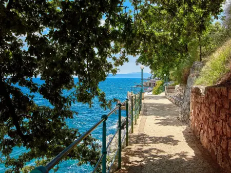 Maison Karin à Lovran, 800 m de la plage : photo 35