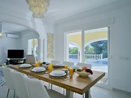 Villa Ewa – 200 m² avec piscine haricot à Javea : photo 9