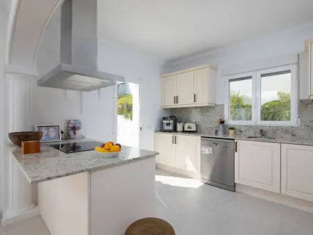 Villa Ewa – 200 m² avec piscine haricot à Javea : photo 14