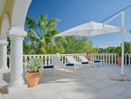 Villa Ewa – 200 m² avec piscine haricot à Javea : photo 50