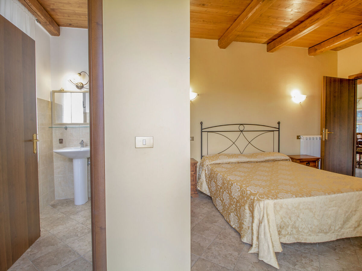 Villa La Quercia - 8 pers., piscine et 3000 m² à Orte - Photo 8