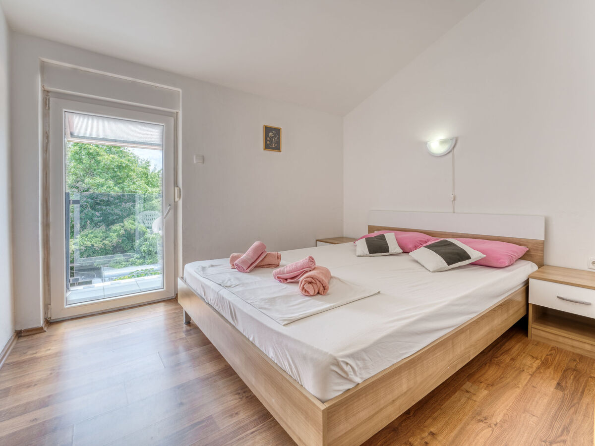 Radmila : Maison 5 chambres avec piscine à Šilo - Photo 4