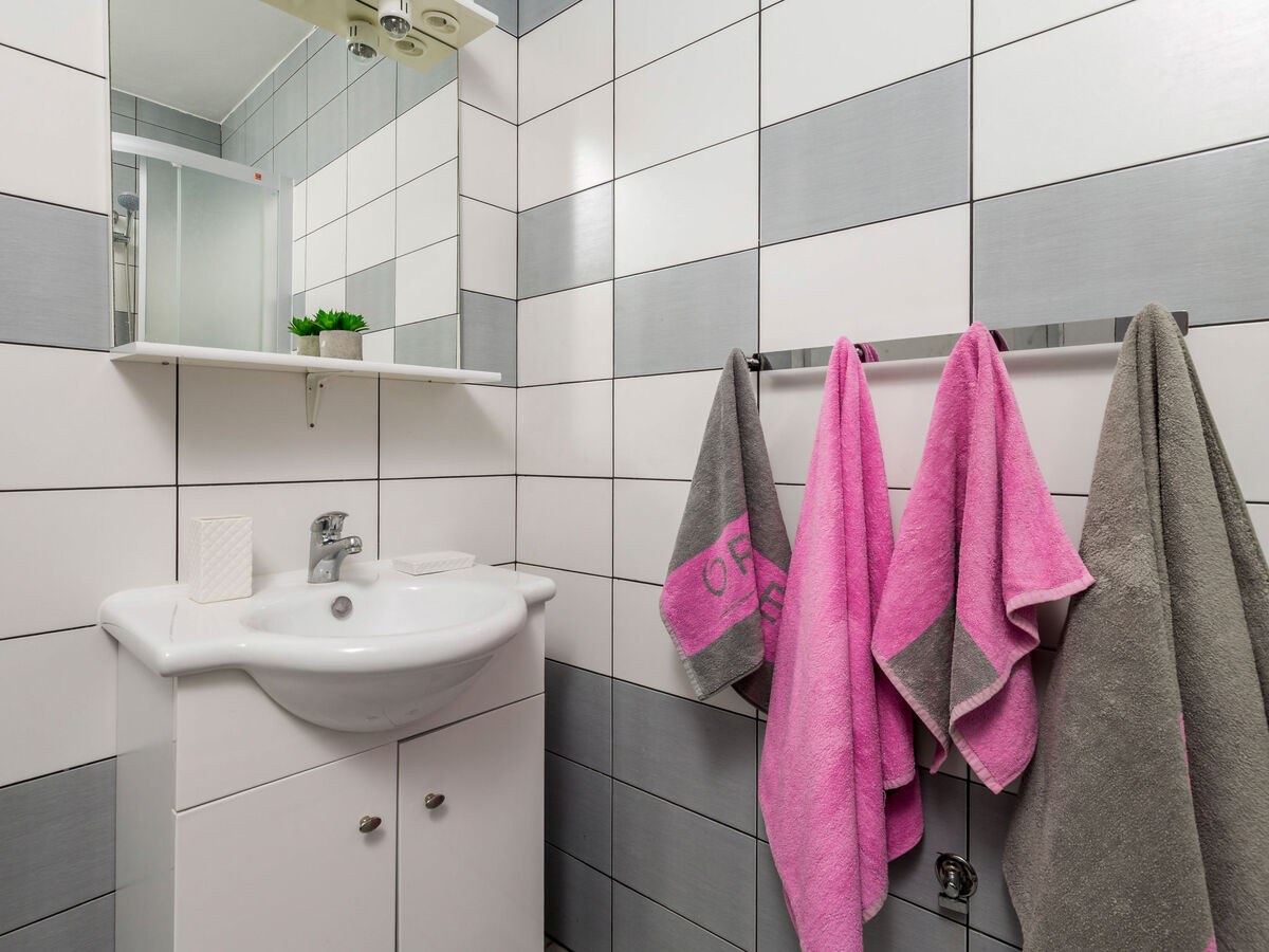 Radmila : Maison 5 chambres avec piscine à Šilo - Photo 33