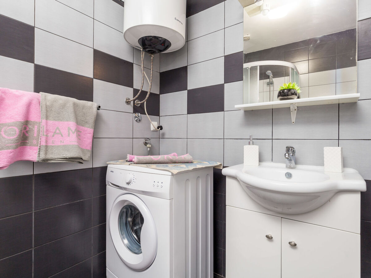 Radmila : Maison 5 chambres avec piscine à Šilo - Photo 34