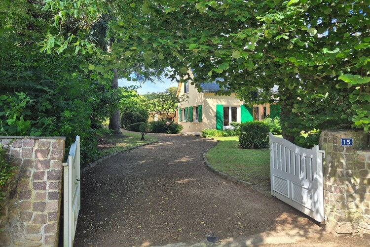Maison bretonne 4 chambres, jardin 1 800 m², vue mer - Photo 4