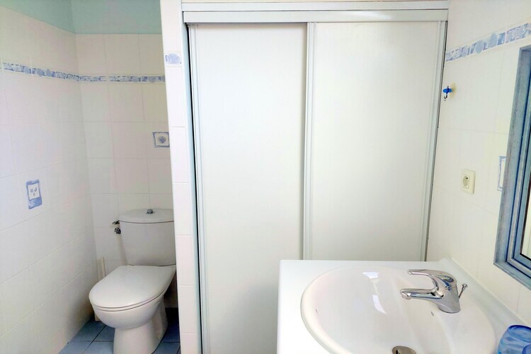 Maison en granit 200 m de la mer, Lannilis - Photo 15