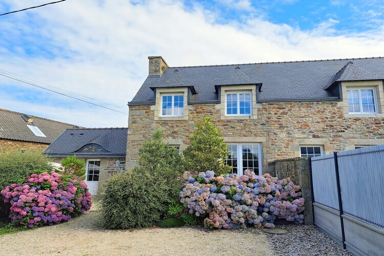 Maison en granit 200 m de la mer, Lannilis - Photo 21