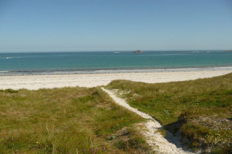 Maison 4 pers. avec jardin, 600 m de la plage de Tréompan - Photo 17