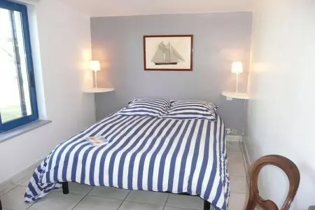 Maison face à la mer, 6500 m² de pins à Hanvec : photo 18