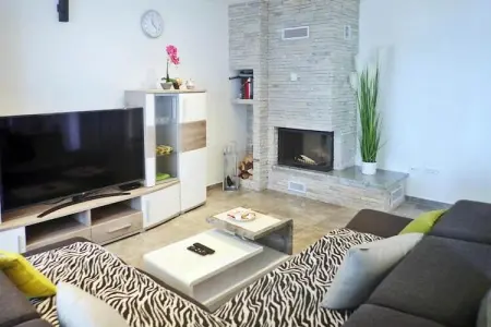 Holiday home Sole Maslenica-SD-160 -6 Pers, Maison Maslenica avec Piscine proche Plage - Photo 2