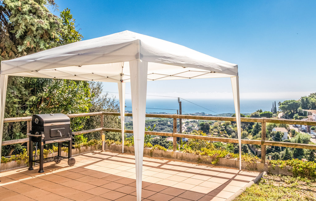 Maison 10 personnes à Sant Cebrià de Vallalta - Photo 6